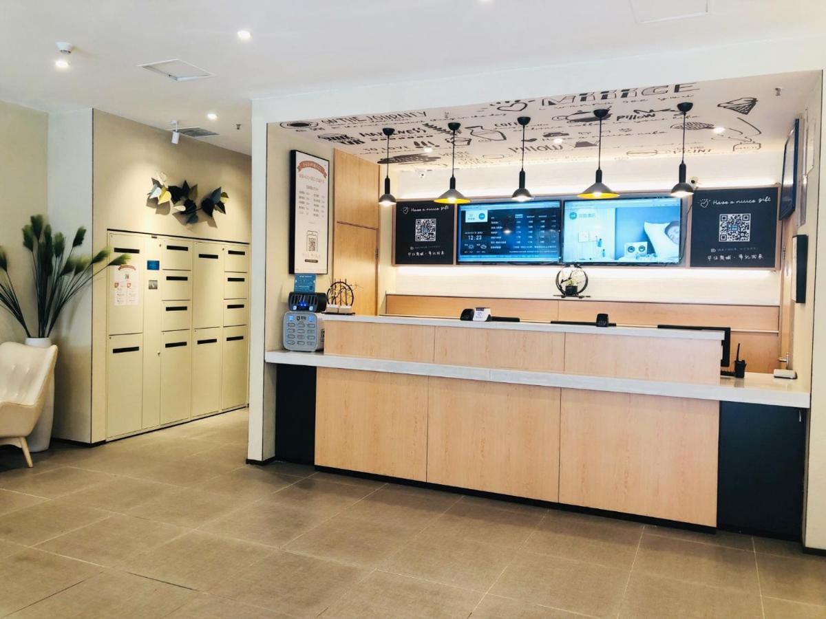 Hanting Hotel Yibin Zhongshan Street Εξωτερικό φωτογραφία